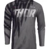 Maillot THOR Sector Tear Gris/noir 2022 2 Maillot THOR Sector Tear Gris/noir 2022 -Outils De Moto 1lpyxB30ZOms obcgxCICR1O06E0A7aRt a8538afb 3a67 4f51 bce1 6b6f5cd1a325