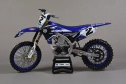 Maquette Yamaha 450 YZ-F Webb échelle 1/12 -Outils De Moto PhotosMaquette2 013