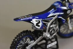 Maquette Yamaha 450 YZ-F Webb échelle 1/12 -Outils De Moto PhotosMaquette2 014